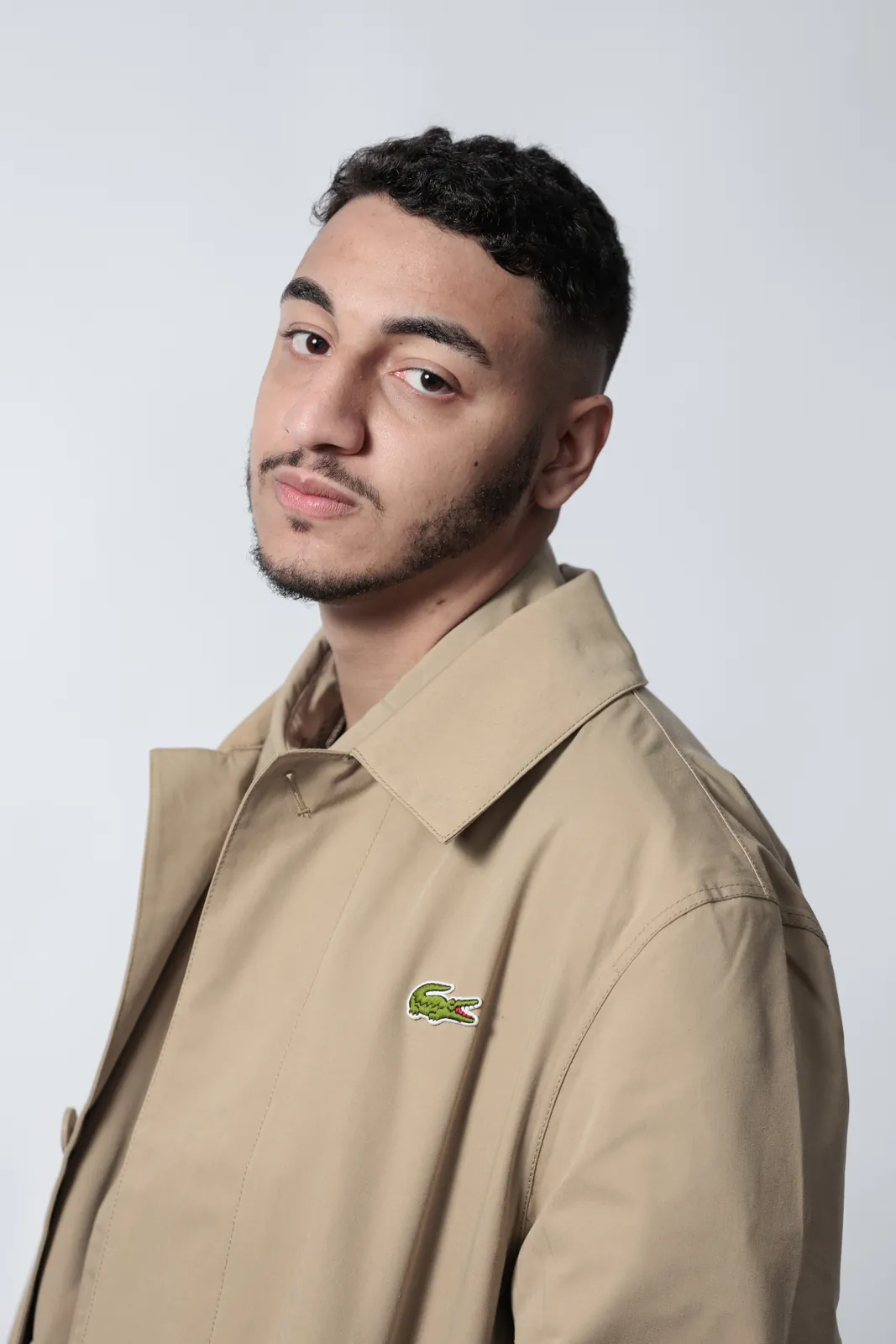 Retrato sério de Thiago Máximo